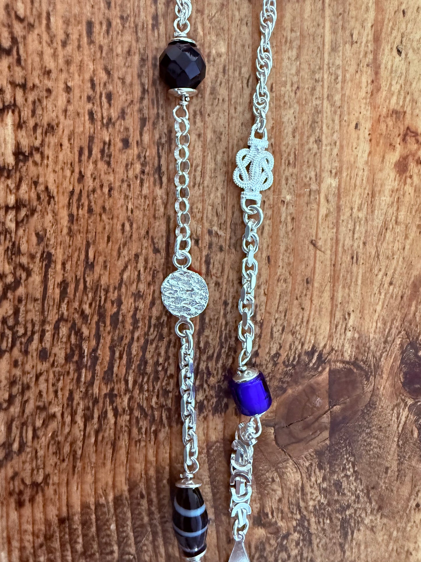 Alakondre ketting 6 kralen